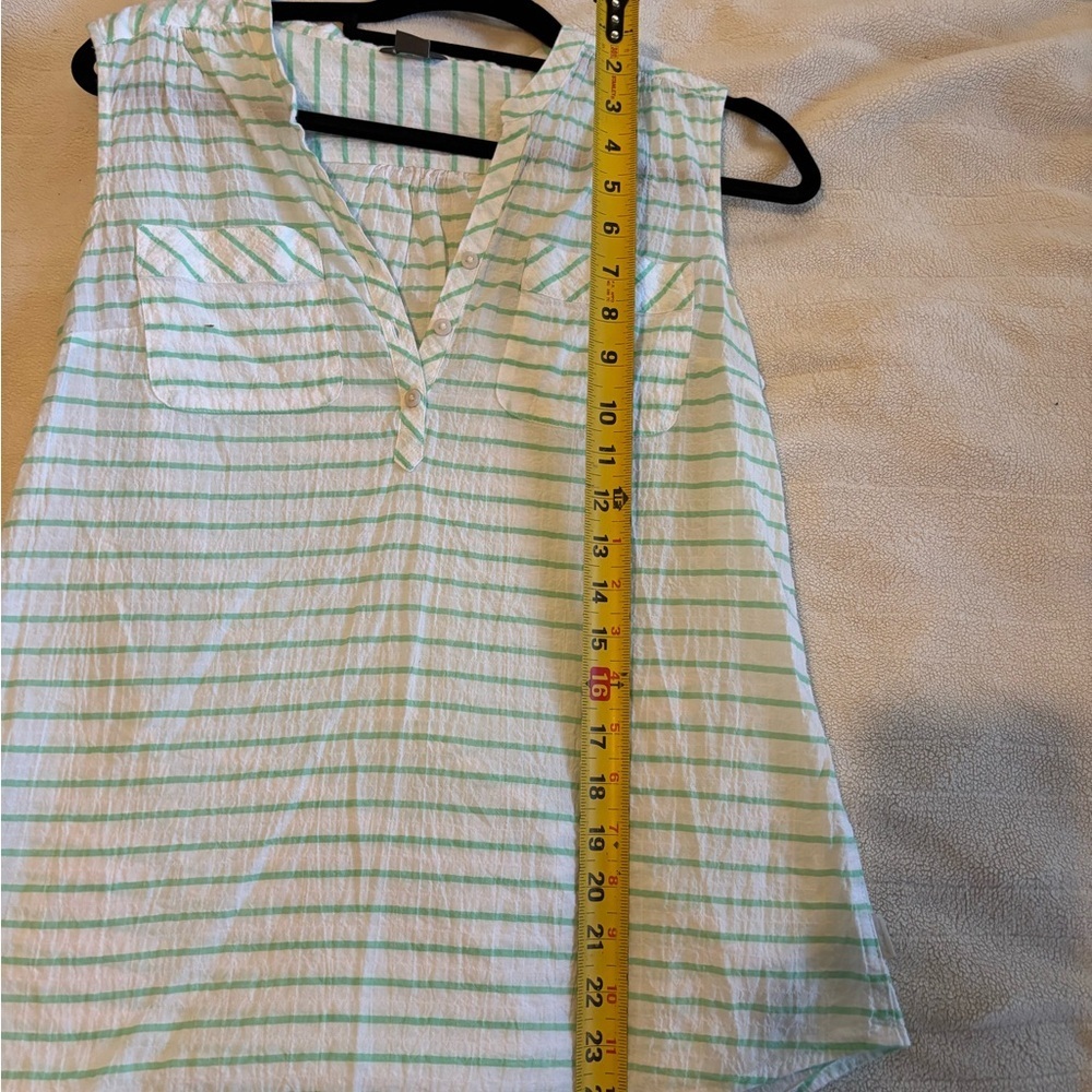 Eddie Bauer Green Striped Sleeveless V Neck Top size Small - Picture 10 of 10